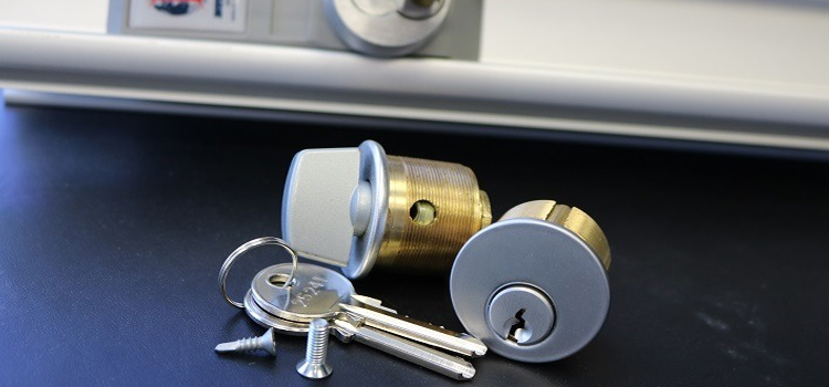 Commercial Lock Installation Carpinteria